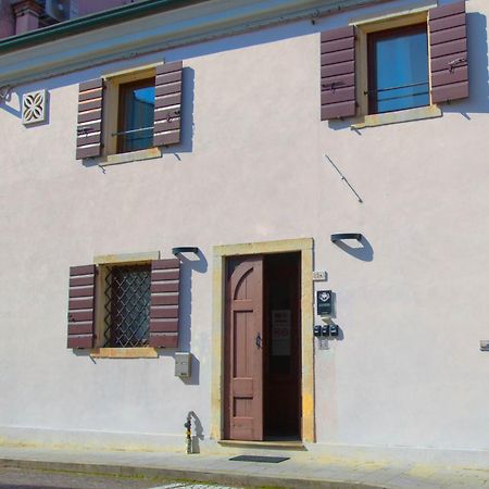 The Comfort Apartment - Le Ca De Boron مونتاغنانا المظهر الخارجي الصورة