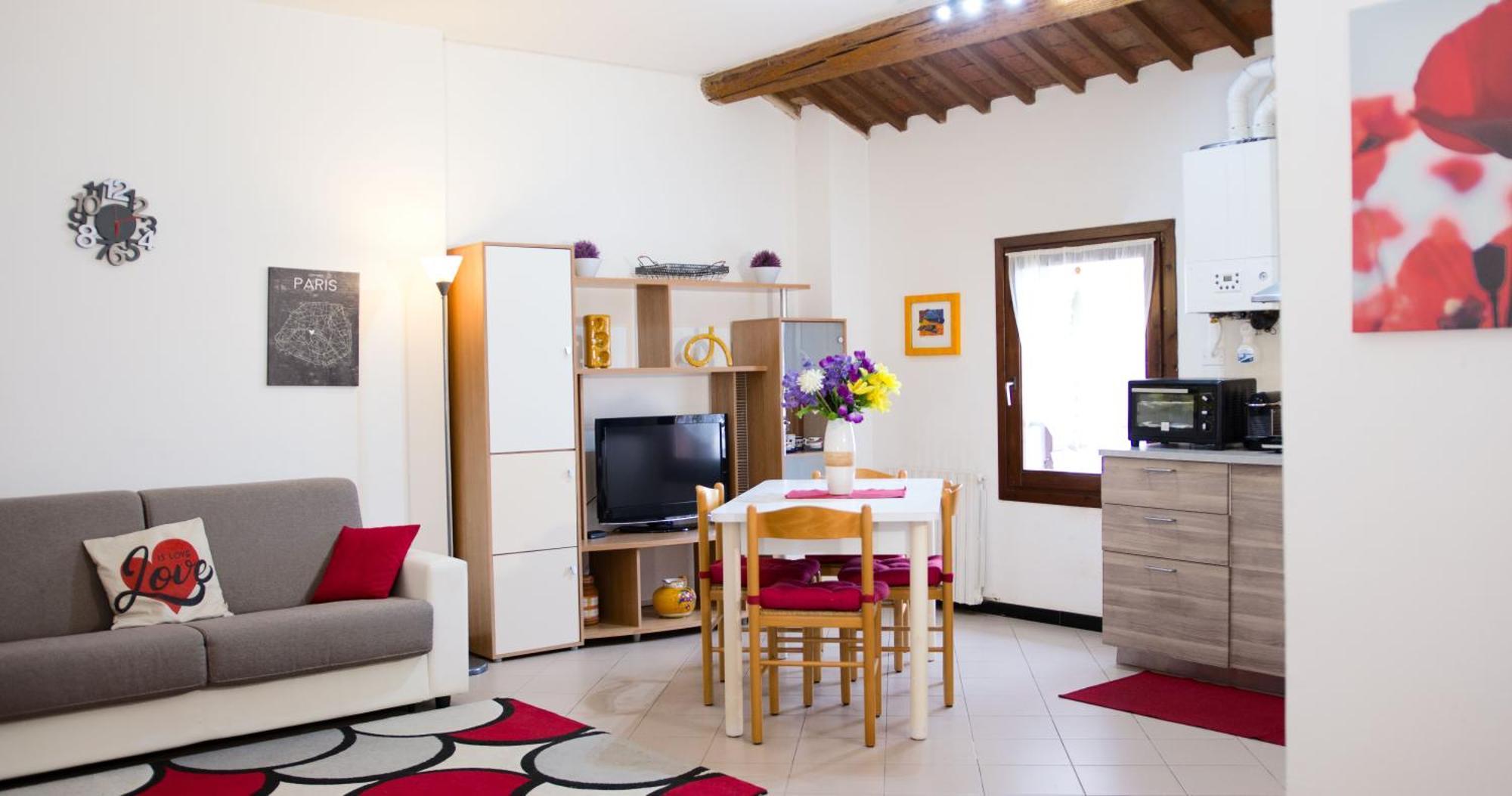 The Comfort Apartment - Le Ca De Boron مونتاغنانا المظهر الخارجي الصورة
